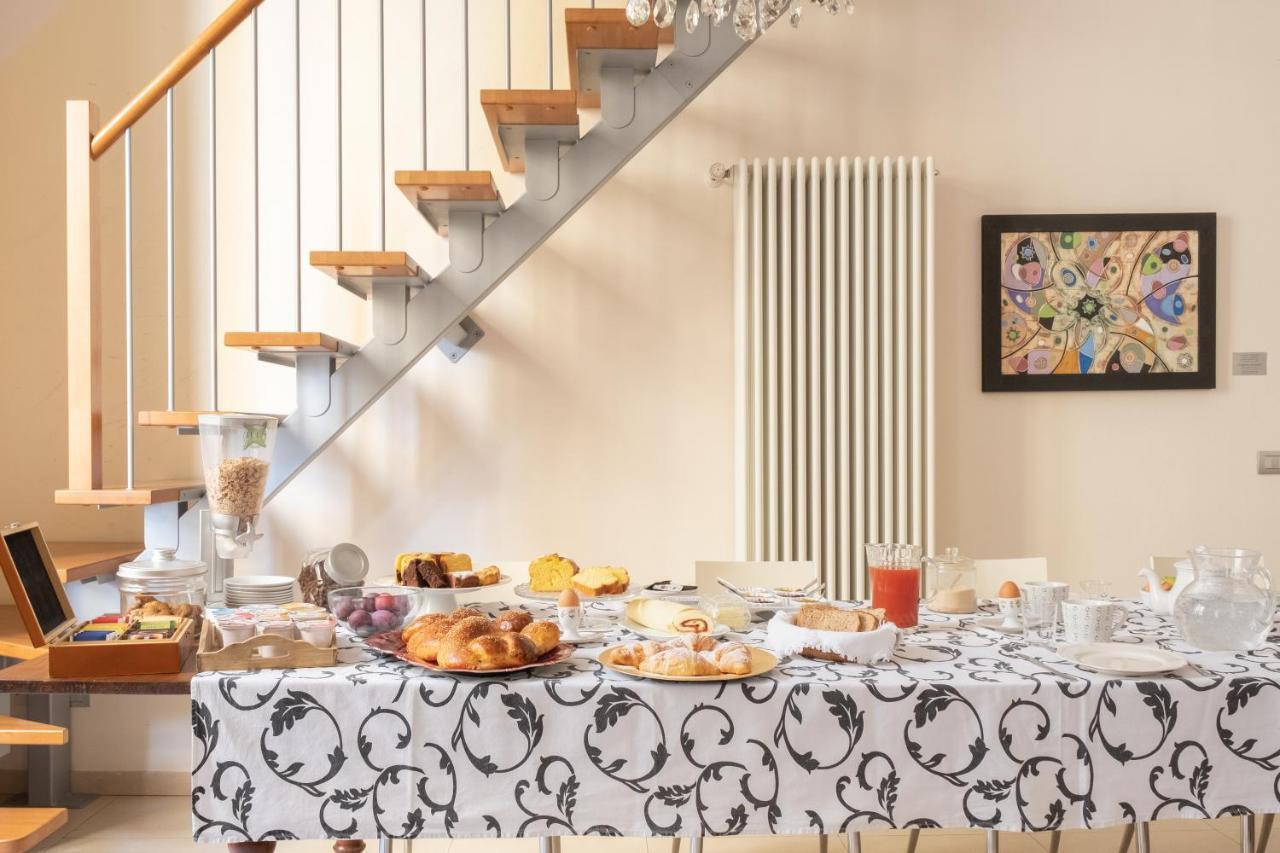 Casa Ilaria Bed and Breakfast Bologna Exteriör bild